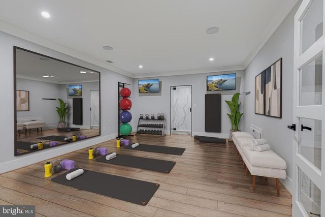 14700 CRANOKE ST, Centreville, VA 20120