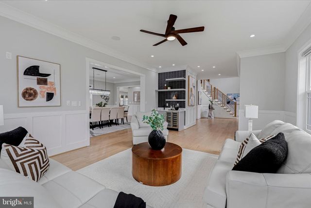 14700 CRANOKE ST, Centreville, VA 20120