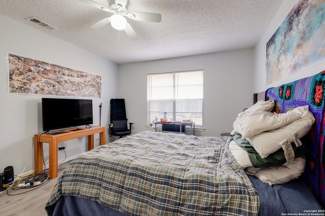 923 Vance Jackson Rd Apt 708, San Antonio, TX 78201