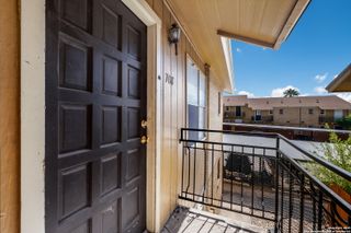 923 Vance Jackson Rd Apt 708, San Antonio, TX 78201