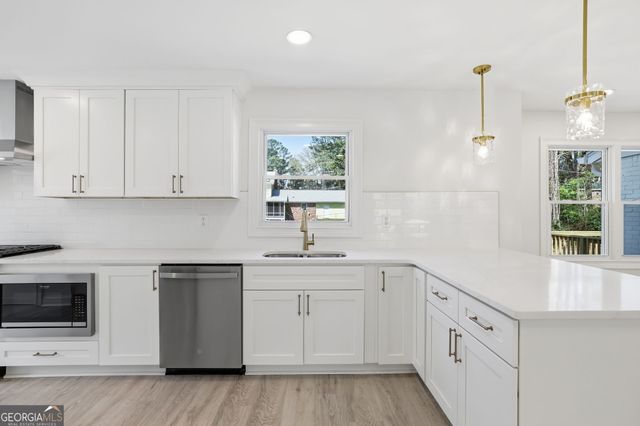 863 Brafferton Place, Stone Mountain, GA 30083