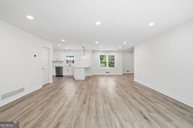 863 Brafferton Place, Stone Mountain, GA 30083