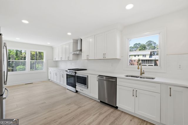 863 Brafferton Place, Stone Mountain, GA 30083