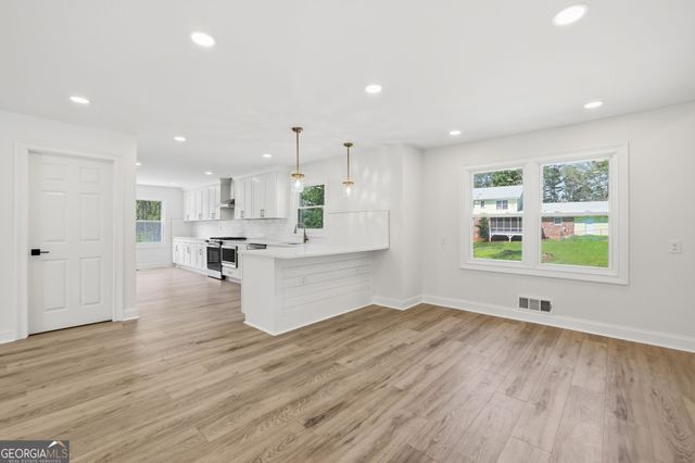 863 Brafferton Place, Stone Mountain, GA 30083