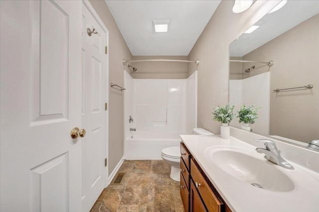 235 Ross ST, Salem, VA 24153