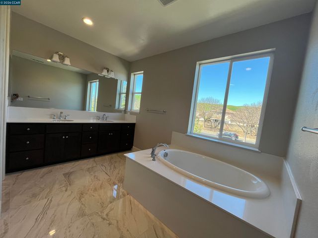 4805 Dolce Court, Fairfield, CA 94534