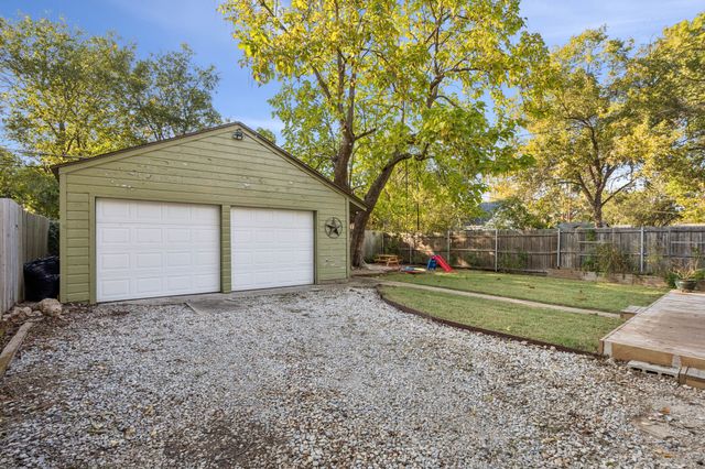 1223 S Waverly Drive, Dallas, TX 75208