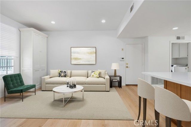 23024 Park Veneto, Calabasas, CA 91302