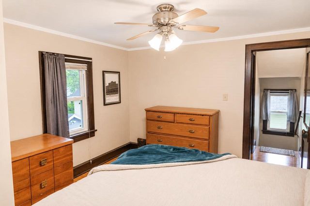 1210 W PACKARD STREET, Appleton, WI 54914