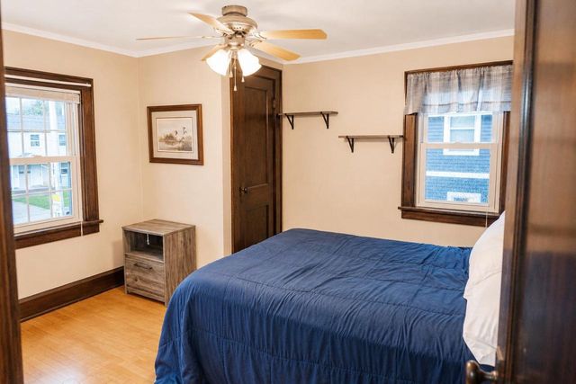 1210 W PACKARD STREET, Appleton, WI 54914