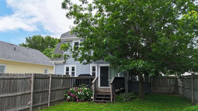 1210 W PACKARD STREET, Appleton, WI 54914