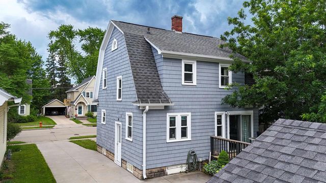 1210 W PACKARD STREET, Appleton, WI 54914