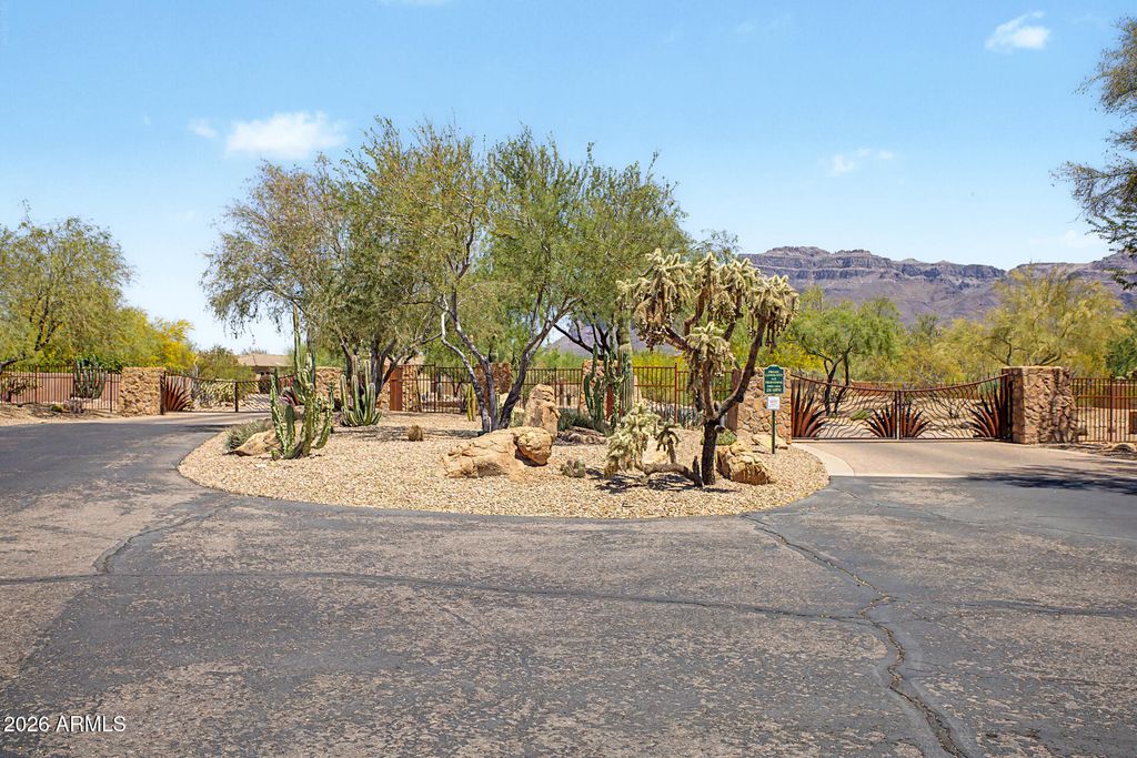 3954 S SUMMIT Trail 10, Gold Canyon, AZ 85118 — photo 3