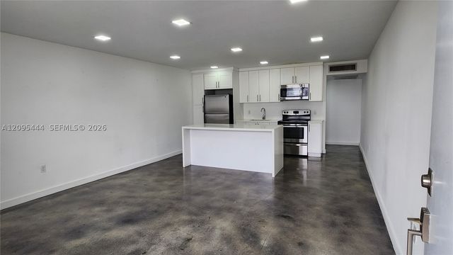 1770 79th St Cswy D304, North Bay Village, FL 33141