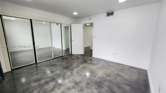 1770 79th St Cswy D304, North Bay Village, FL 33141