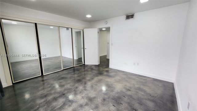 1770 79th St Cswy D304, North Bay Village, FL 33141