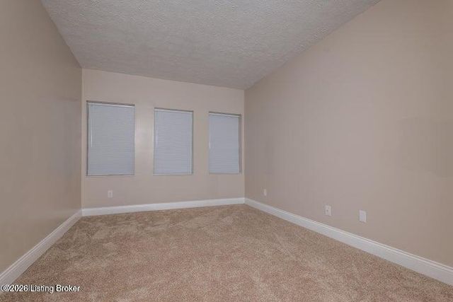 2741 Isaac Pl, Louisville, KY 40211