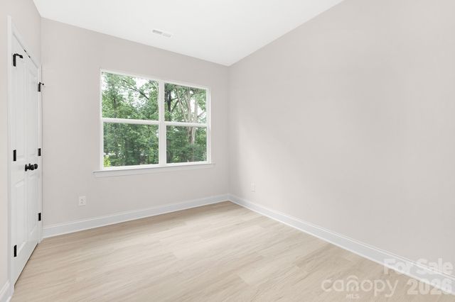 7001 Ware Road, Charlotte, NC 28212