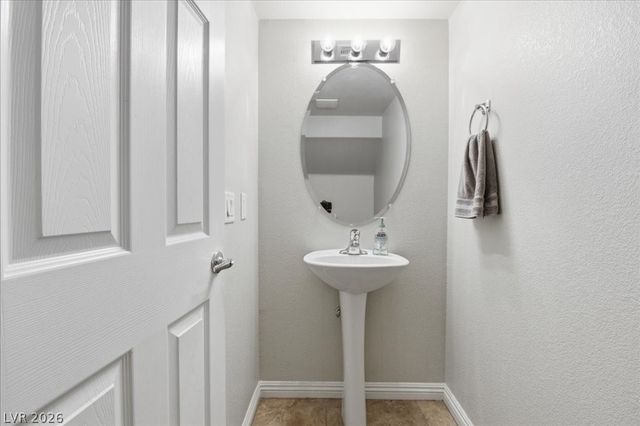 10011 Diamond Summit Court 102, Las Vegas, NV 89183