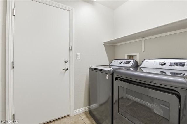 10011 Diamond Summit Court 102, Las Vegas, NV 89183