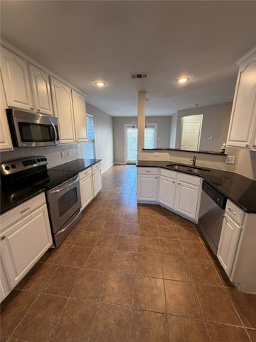 3604 Monte Verde Way, Denton, TX 76208