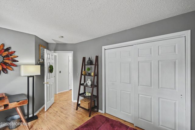129 Hamlet Court, Toms River, NJ 08753