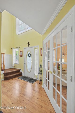 129 Hamlet Court, Toms River, NJ 08753
