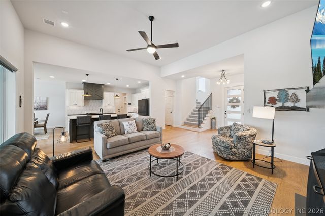 5110 E 161st Street S, Bixby, OK 74008