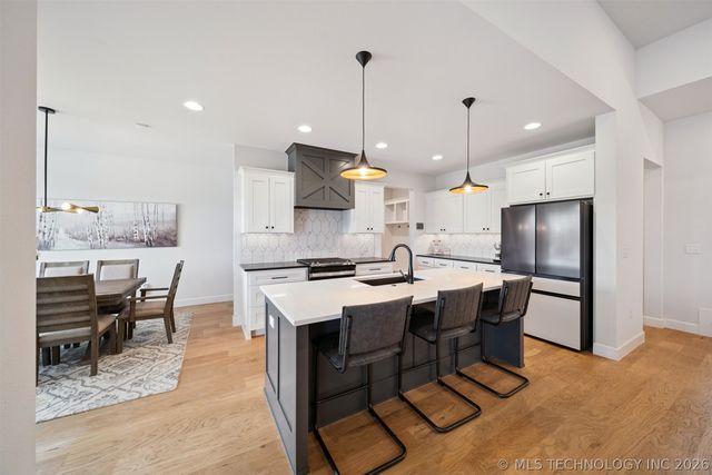 5110 E 161st Street S, Bixby, OK 74008