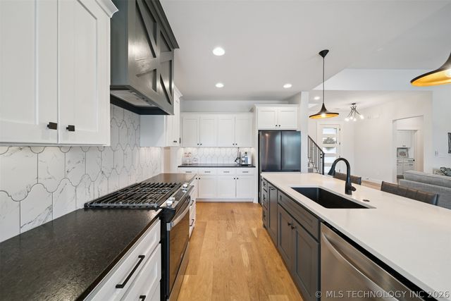 5110 E 161st Street S, Bixby, OK 74008