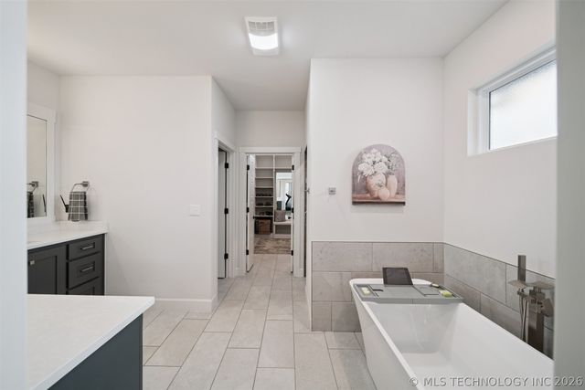 5110 E 161st Street S, Bixby, OK 74008