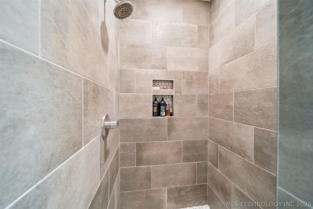 5110 E 161st Street S, Bixby, OK 74008