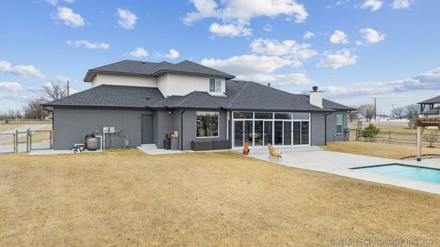 5110 E 161st Street S, Bixby, OK 74008