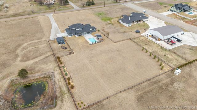 5110 E 161st Street S, Bixby, OK 74008