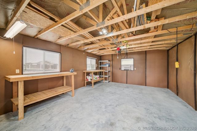 5110 E 161st Street S, Bixby, OK 74008