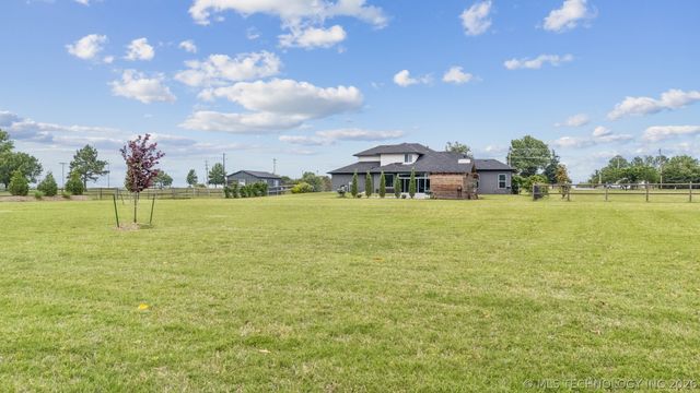 5110 E 161st Street S, Bixby, OK 74008