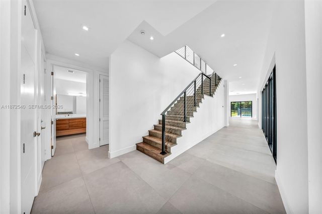 16740 N Botaniko Drive N, Weston, FL 33326