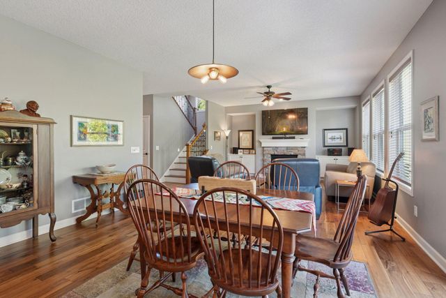 8825 Aspen Circle, Victoria, MN 55386