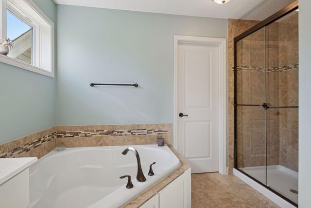 8825 Aspen Circle, Victoria, MN 55386