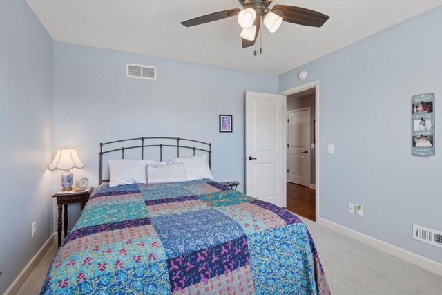 8825 Aspen Circle, Victoria, MN 55386