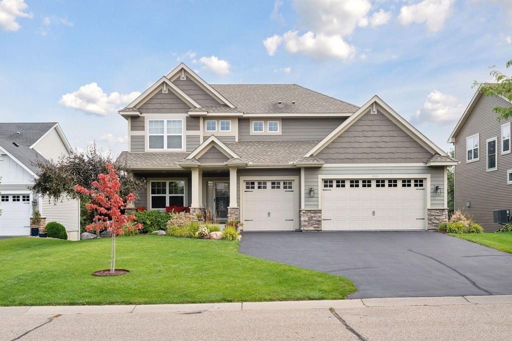 8825 Aspen Circle, Victoria, MN 55386