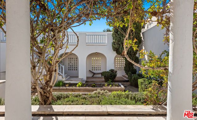 27832 Pacific Coast Highway, Malibu, CA 90265