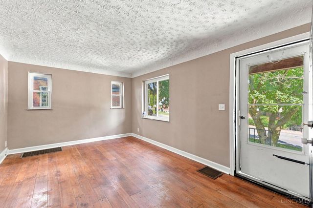 6135 Argus Road, Cincinnati, OH 45224