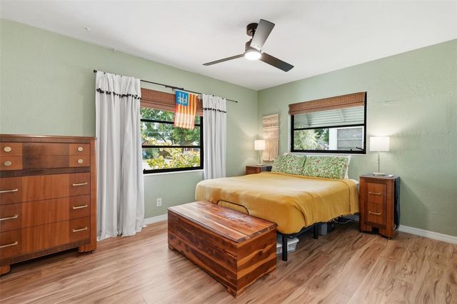 3136 9TH AVENUE N, St Petersburg, FL 33713