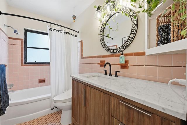 3136 9TH AVENUE N, St Petersburg, FL 33713