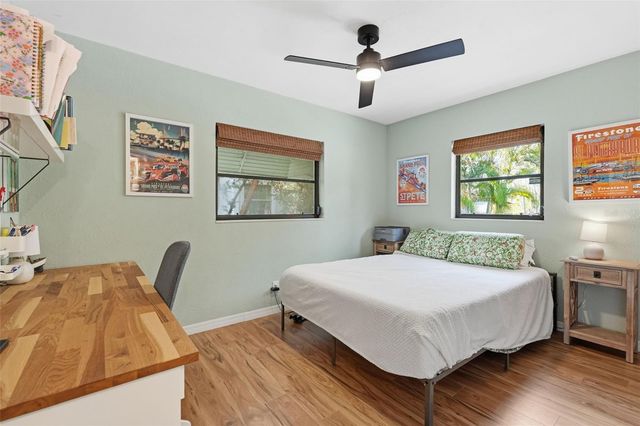 3136 9TH AVENUE N, St Petersburg, FL 33713