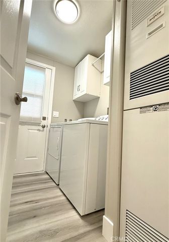 327 W Wilson 88, Costa Mesa, CA 92627