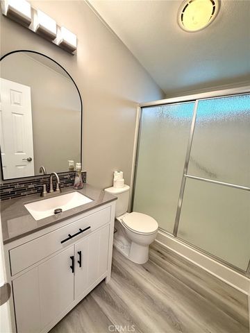 327 W Wilson 88, Costa Mesa, CA 92627