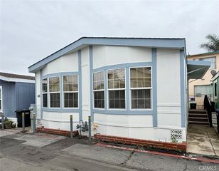 327 W Wilson 88, Costa Mesa, CA 92627