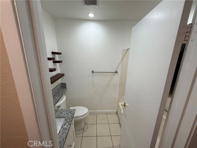 2121 Scott Road 104, Burbank, CA 91504